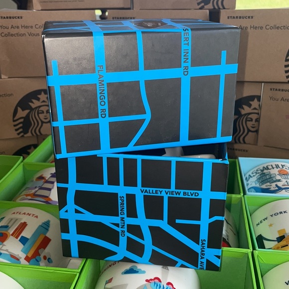 Las Vegas Starbucks mug - Picture 9 of 16